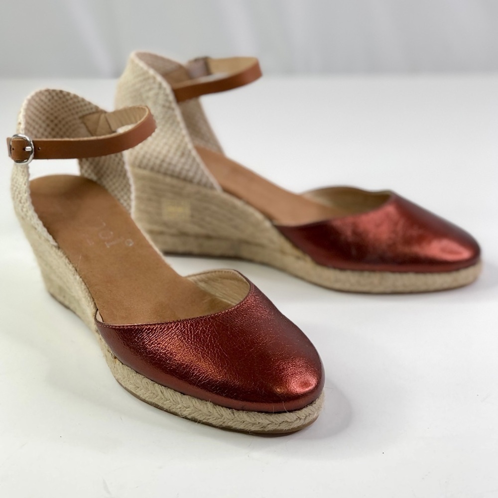 Maypol Anthropologie wedge espadrilles metallic red leather toe woven heel 39